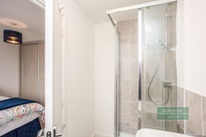 Photo 17- click for photo gallery